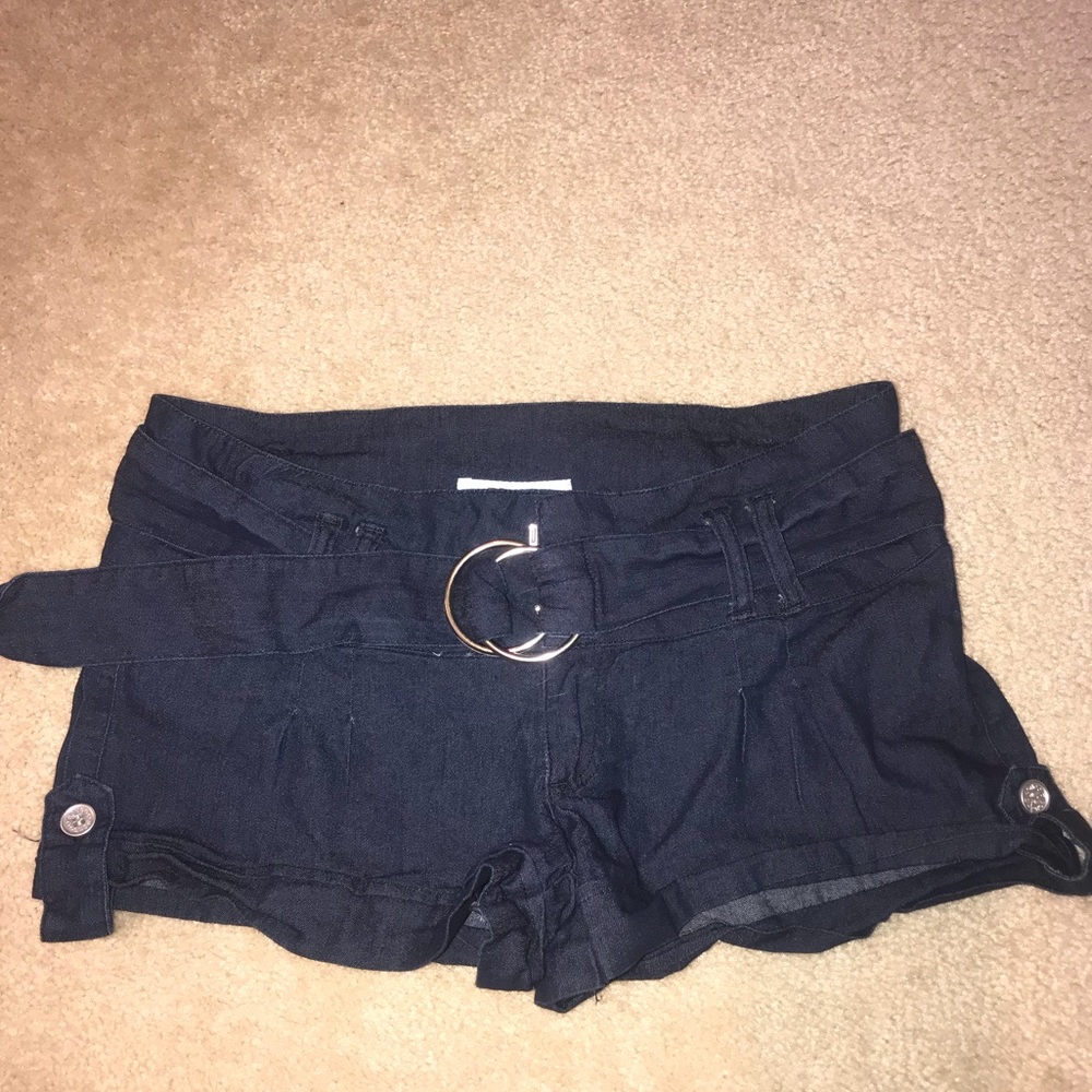 Trouser belted shorts